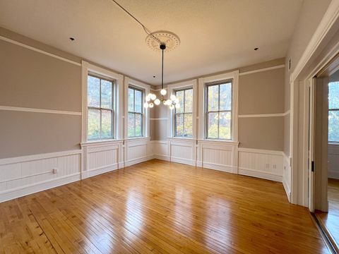 Photo of 27 Hillside Place #APT 10, New Britain, CT 06051 (MLS # 24139899)