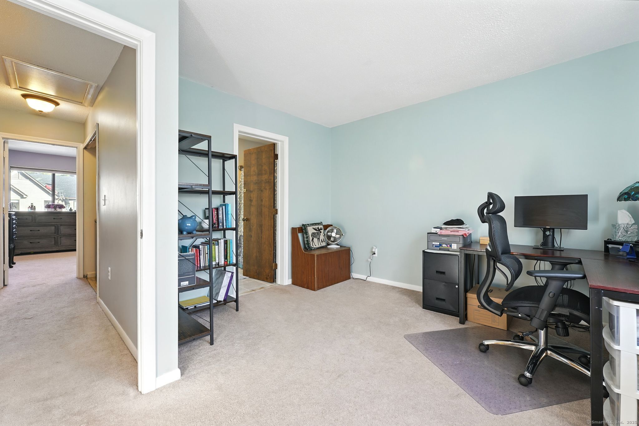 135 Village Square Drive #APT 8, New Britain, Connecticut image 19