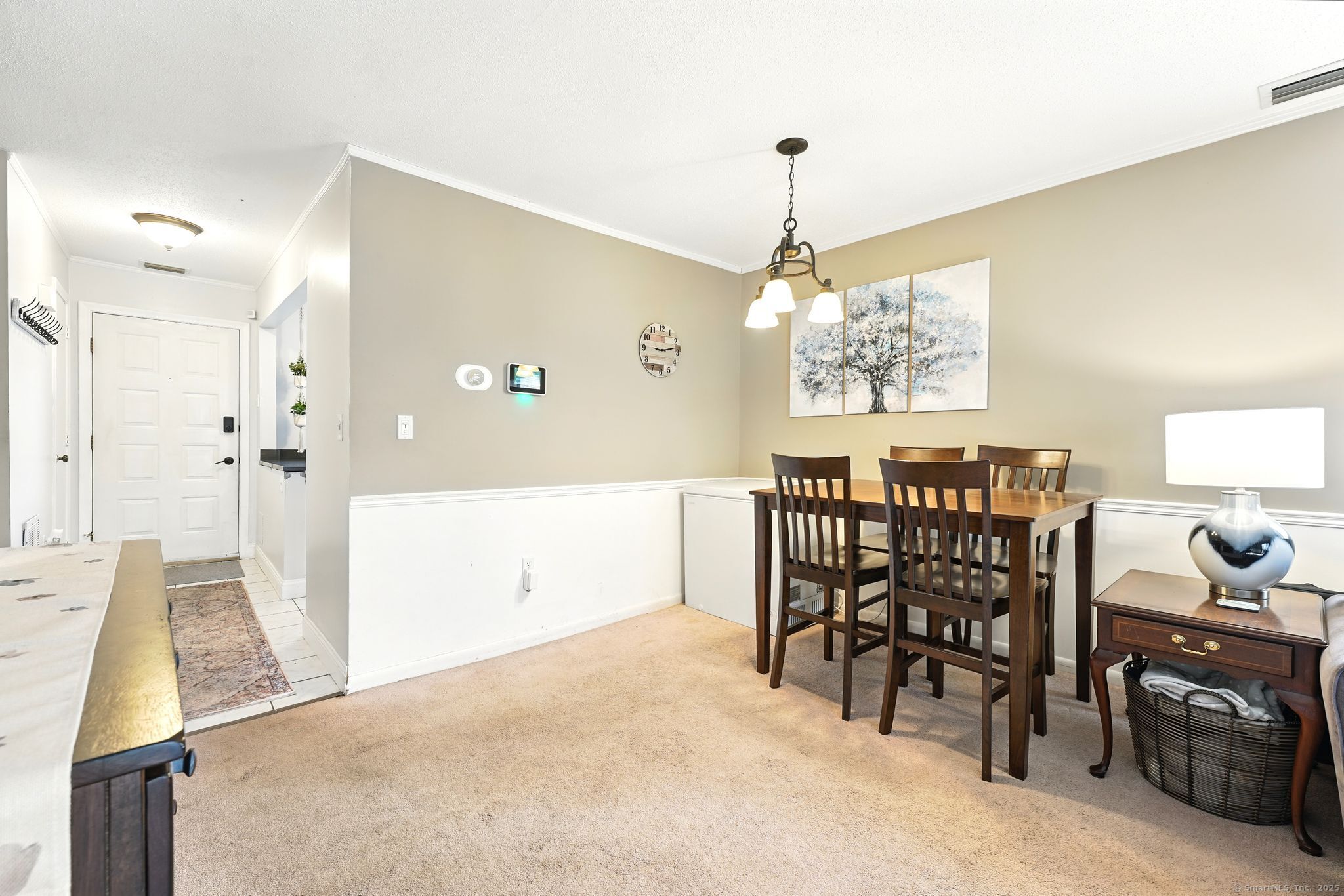 135 Village Square Drive #APT 8, New Britain, Connecticut image 5