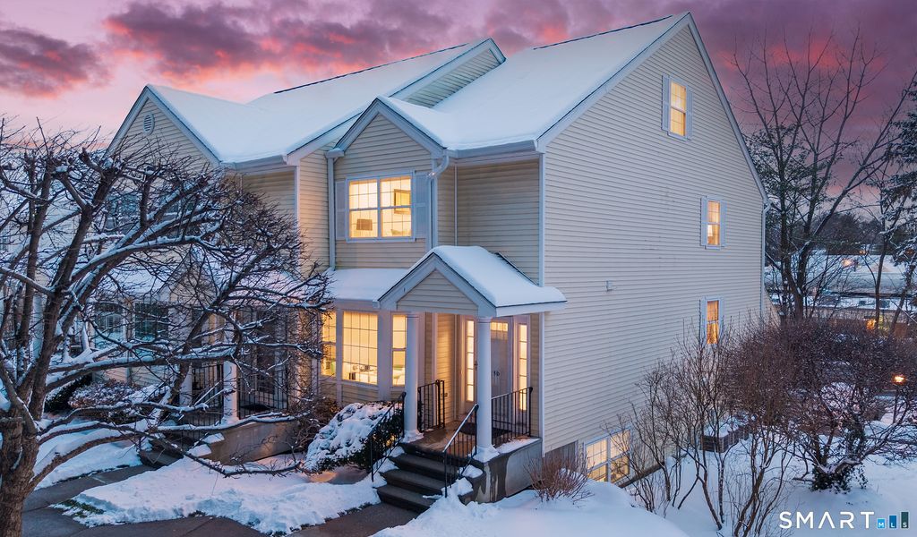 Photo of 180 Turn Of River Road #5D, Stamford, CT 06905 (MLS # 24145844)