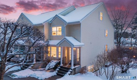 180 Turn Of River Road 5D Stamford CT 06905