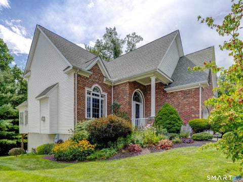 Tiny photo for 35 Sonoma Lane #35, Middletown, CT 06457 (MLS # 24208777)