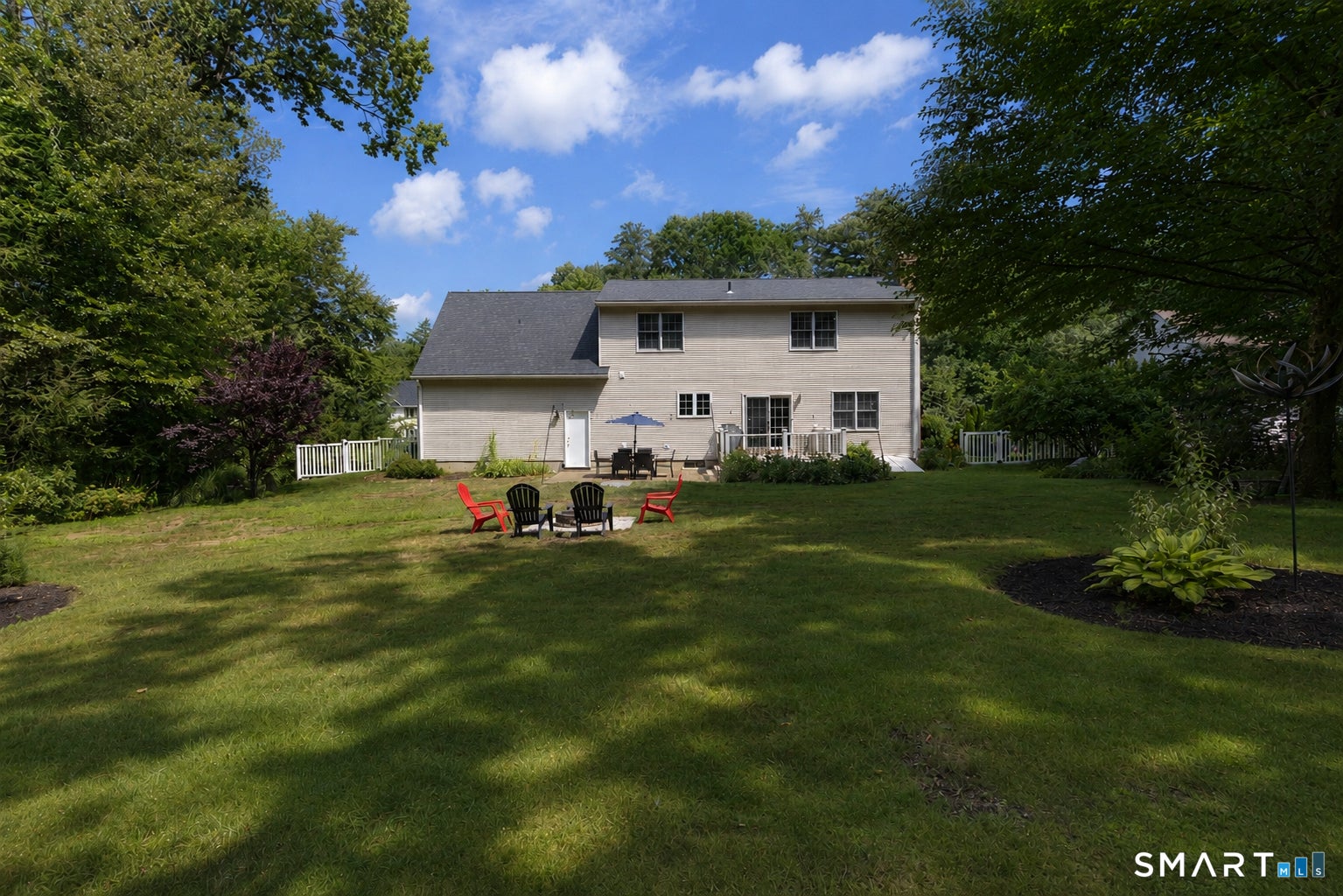 11 Ice Pond Road
