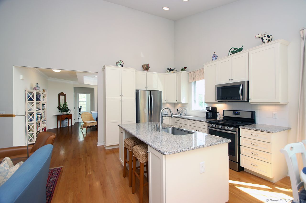 23 Hickory Drive #23, Prospect, Connecticut image 5