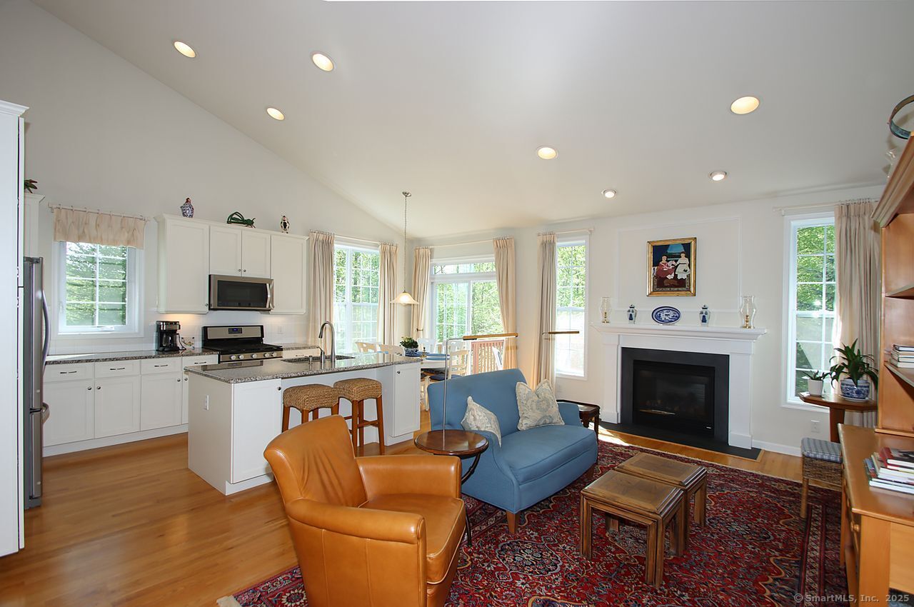 23 Hickory Drive #23, Prospect, Connecticut image 7