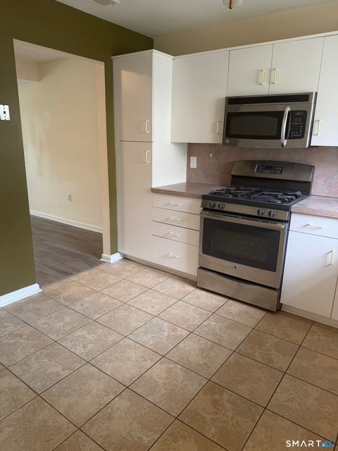 Tiny photo for 93 Park Avenue #403, Danbury, CT 06810 (MLS # 24208087)
