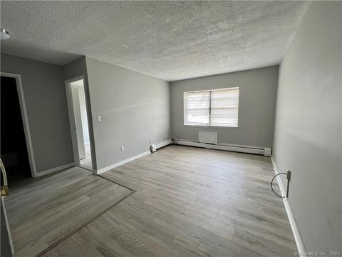 Tiny photo for 85 Union Avenue #A4, Bridgeport, CT 06607 (MLS # 24157481)