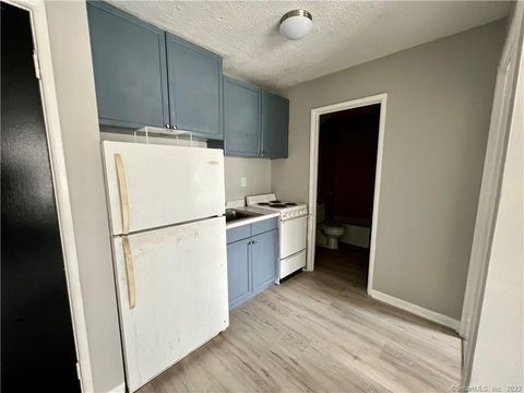 Tiny photo for 85 Union Avenue #A4, Bridgeport, CT 06607 (MLS # 24157481)