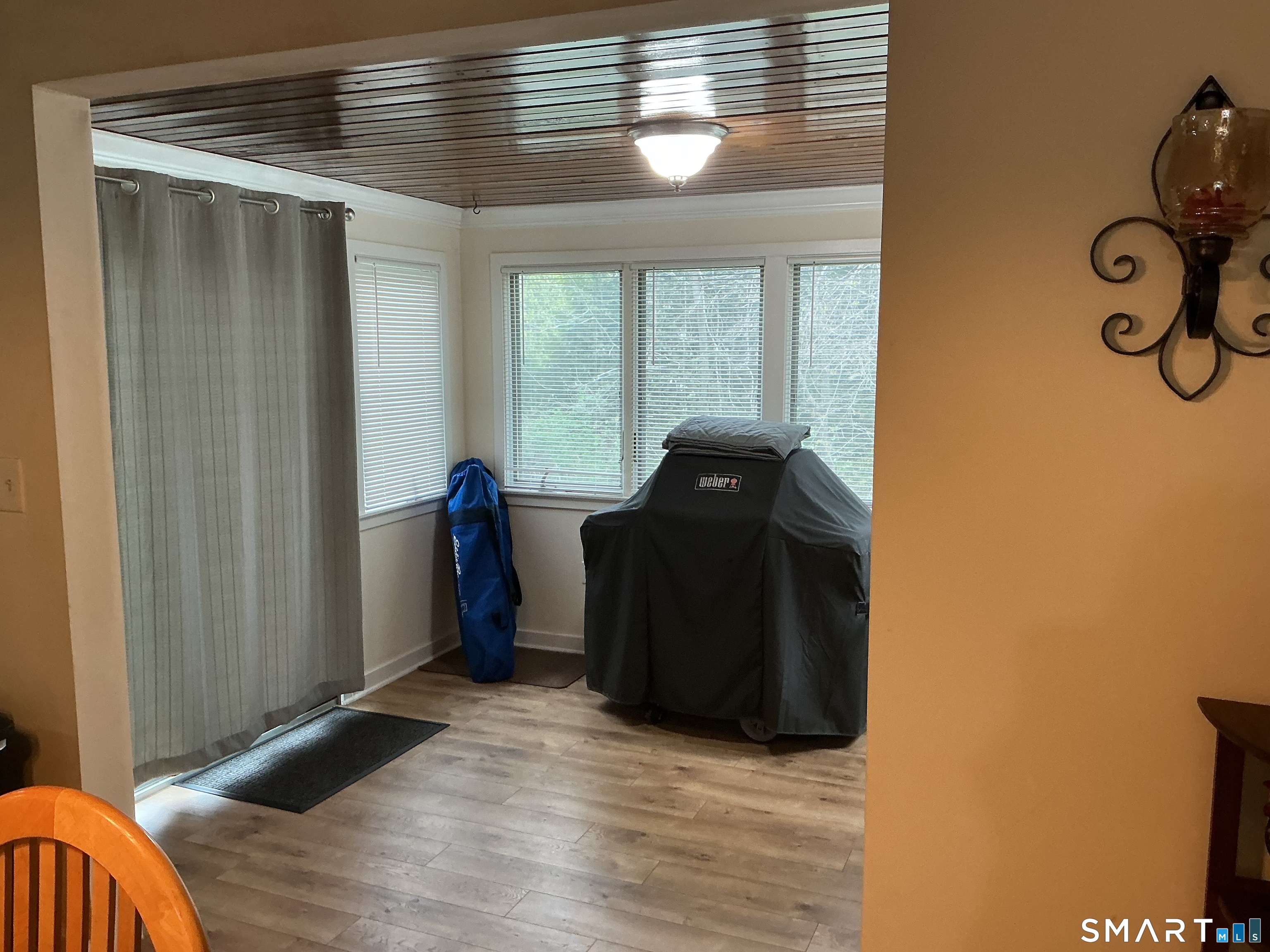 1469 Farmington Avenue 55