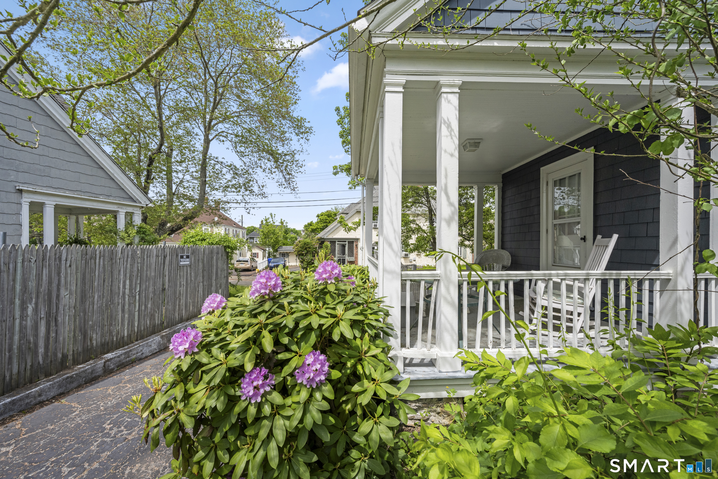 31-33 Carely Avenue