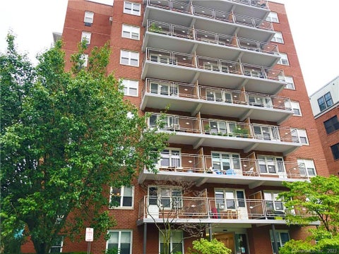 Photo of 700 Summer Street #8F, Stamford, CT 06901 (MLS # 24181860)