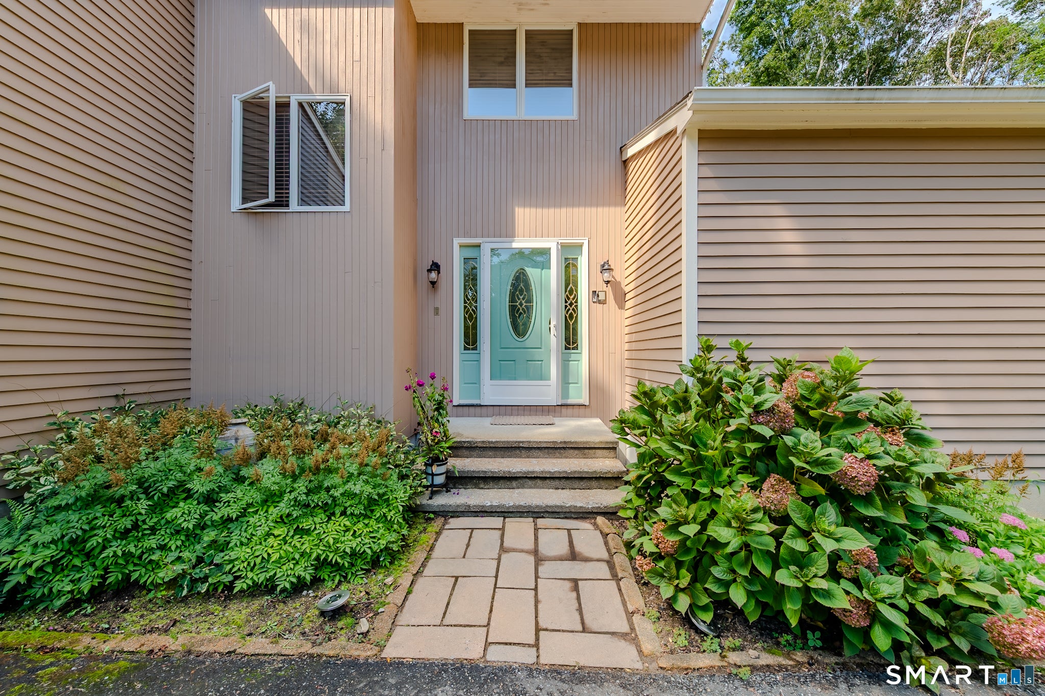 4 Briarwood Court