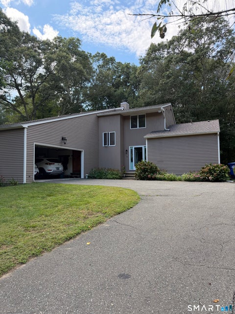 Photo of 4 Briarwood Court, Ledyard, CT 06335 (MLS # 24203332)