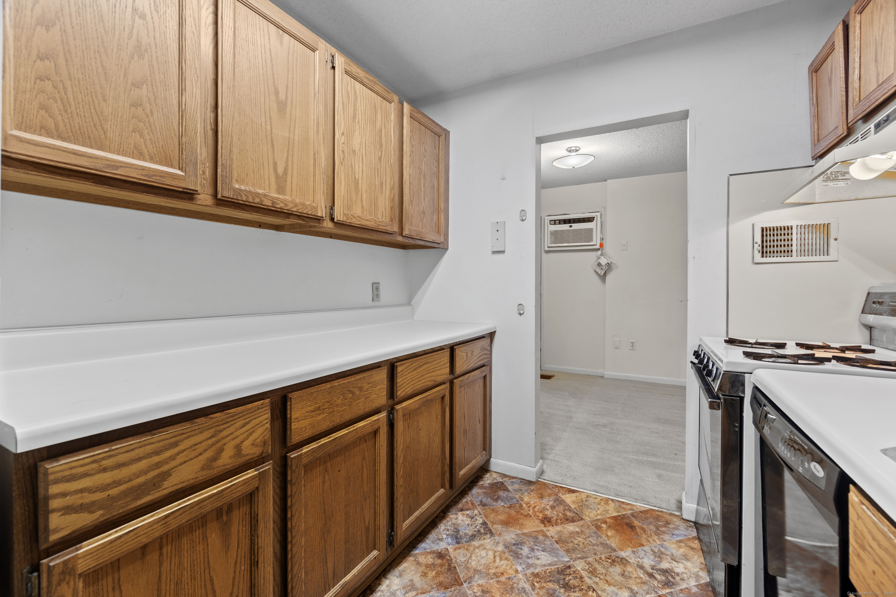 281 Gardner Avenue #G5, New London, Connecticut image 11