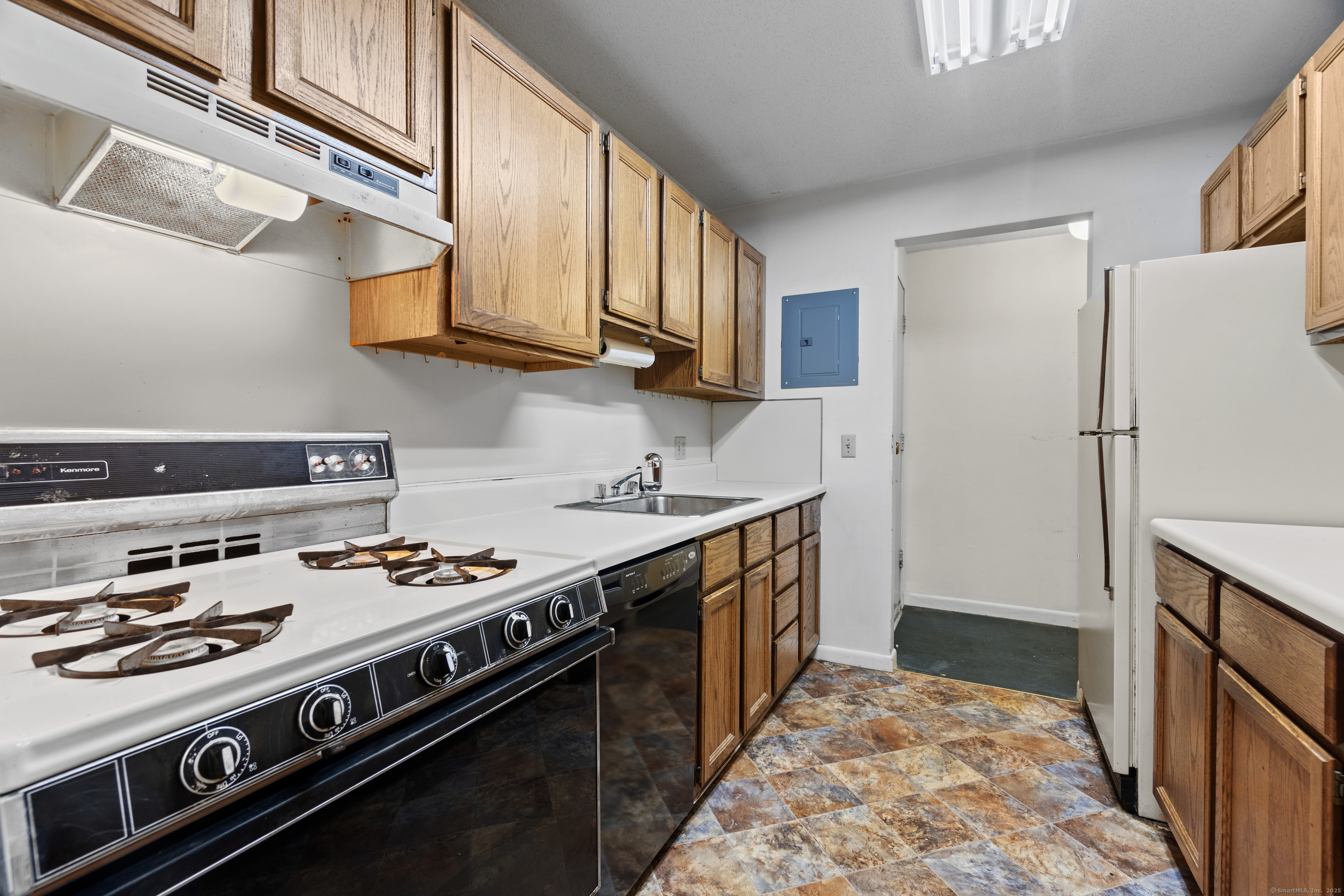281 Gardner Avenue #G5, New London, Connecticut image 12