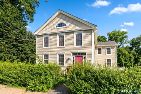 Photo of 324 Washington Street #Apt. 1, Middletown, CT 06457 (MLS # 24204289)