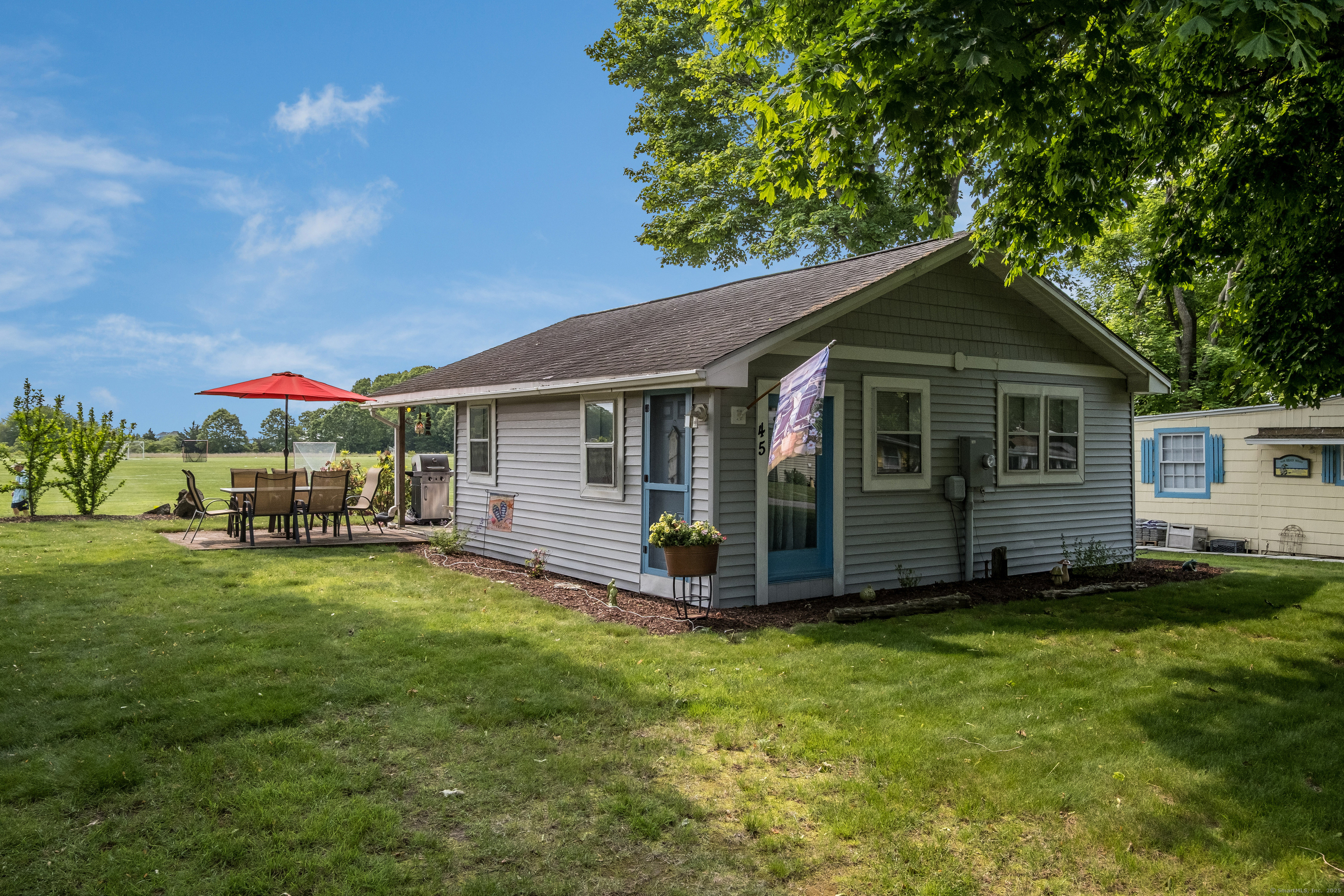 Property for Sale at East Street, Madison, Connecticut - Bedrooms: 2 
Bathrooms: 1 
Rooms: 5  - $225,000