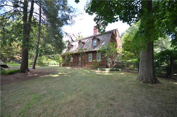 Photo 1 of 20 Highfield Lane, Darien, Connecticut, $1,320,000, Web #: 99117495