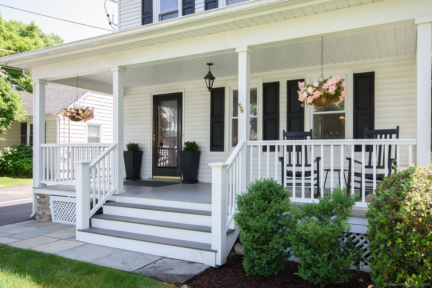 10 Fairfield Avenue