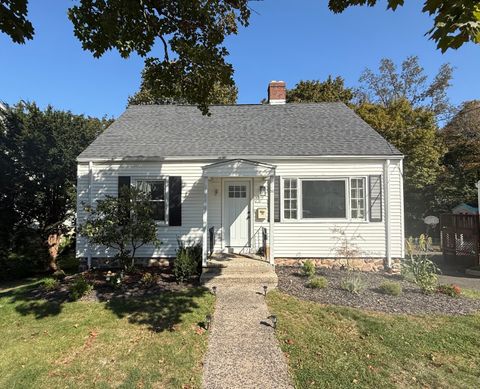 56 Bohemia Street Plainville CT 06062