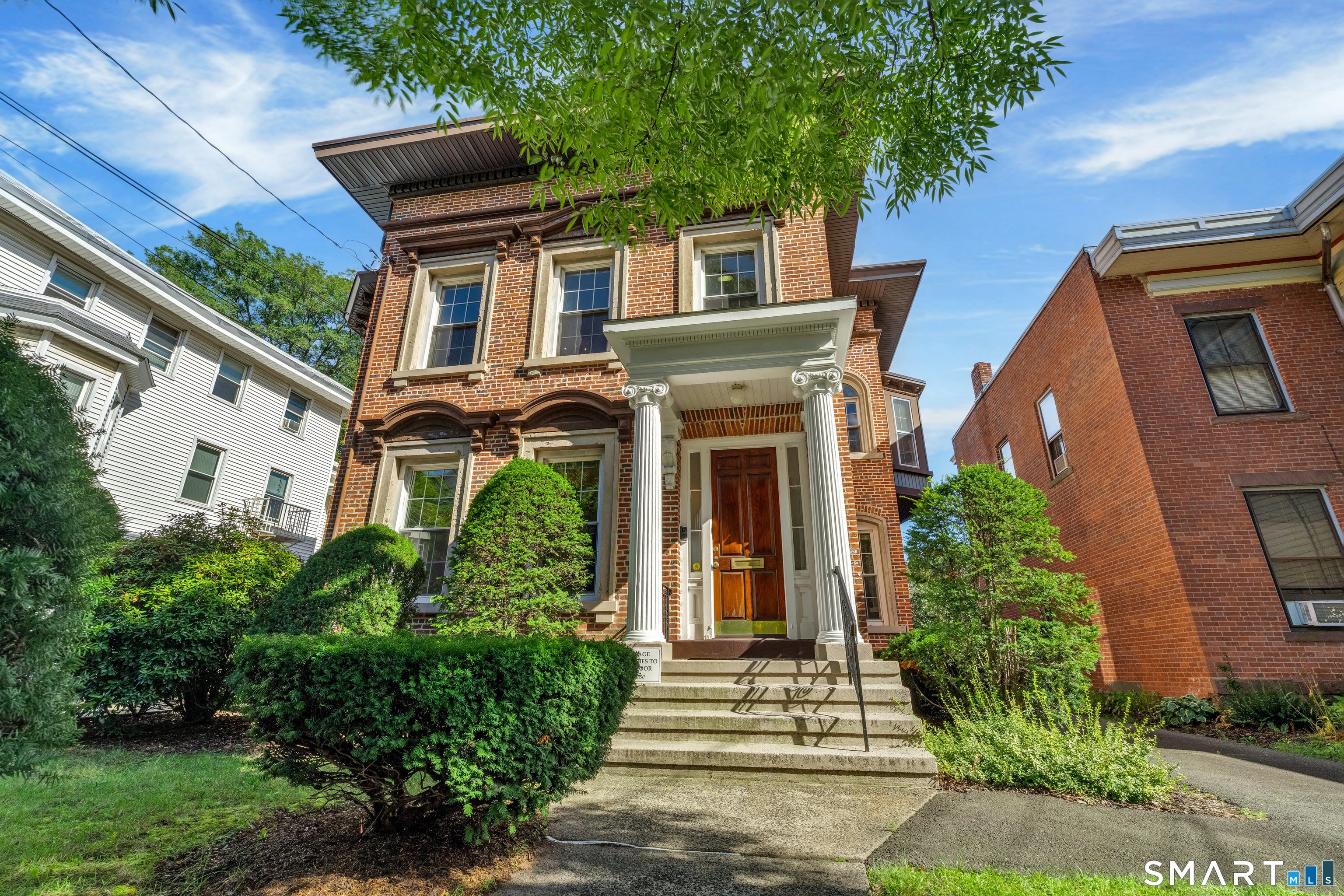 445 Orange Street