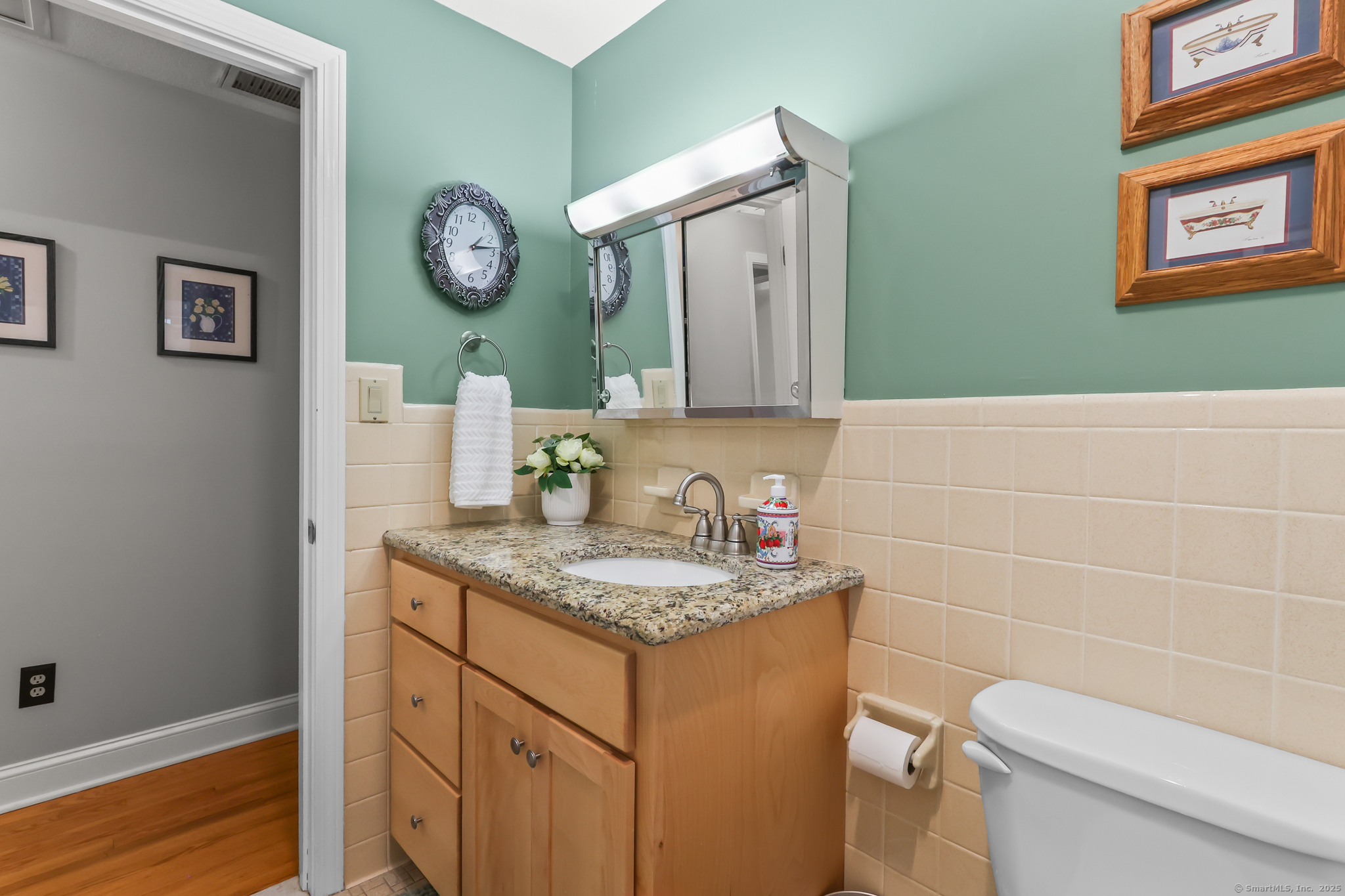 102 Norwood Road, Bristol, Connecticut image 17
