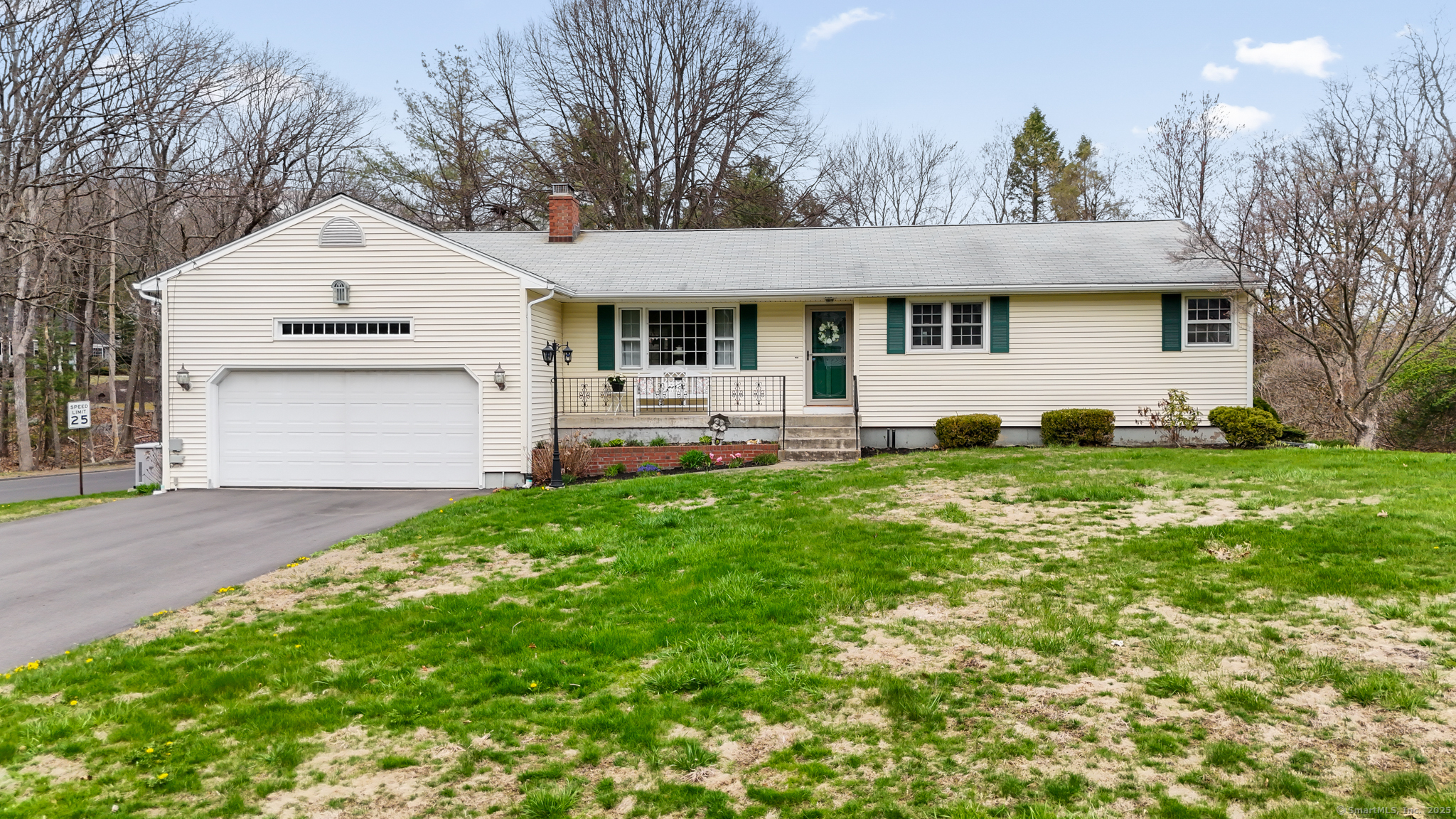Property for Sale at Norwood Road, Bristol, Connecticut - Bedrooms: 3 
Bathrooms: 2 
Rooms: 6  - $375,000