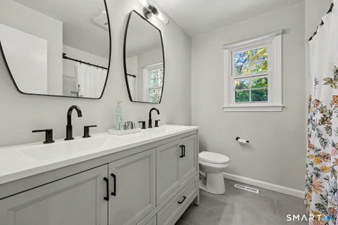Tiny photo for 285 Primrose Lane, Fairfield, CT 06825 (MLS # 24217107)