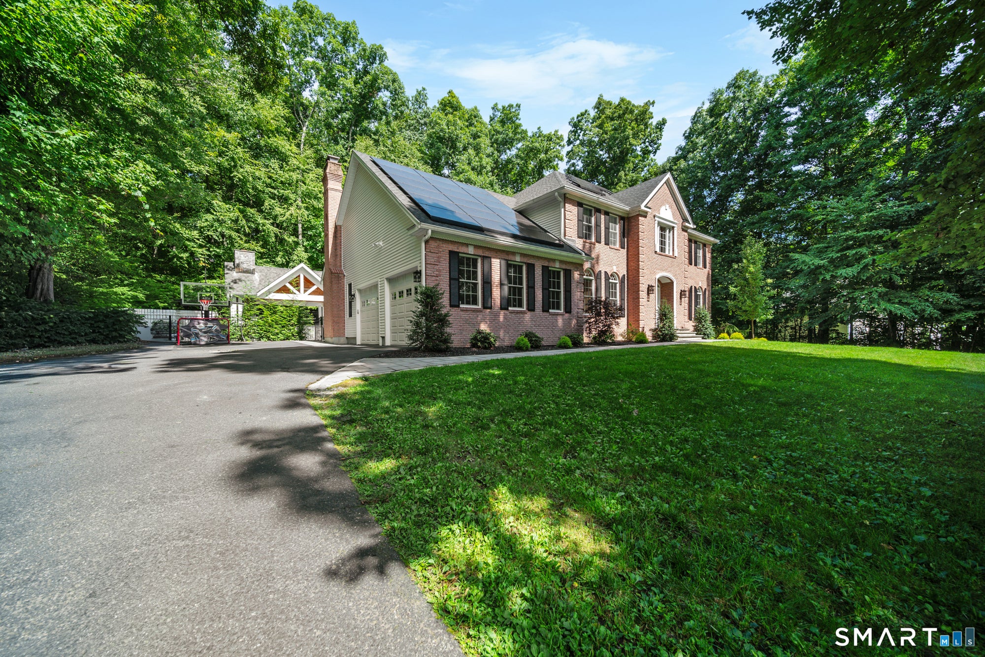 6 Little Valley Road