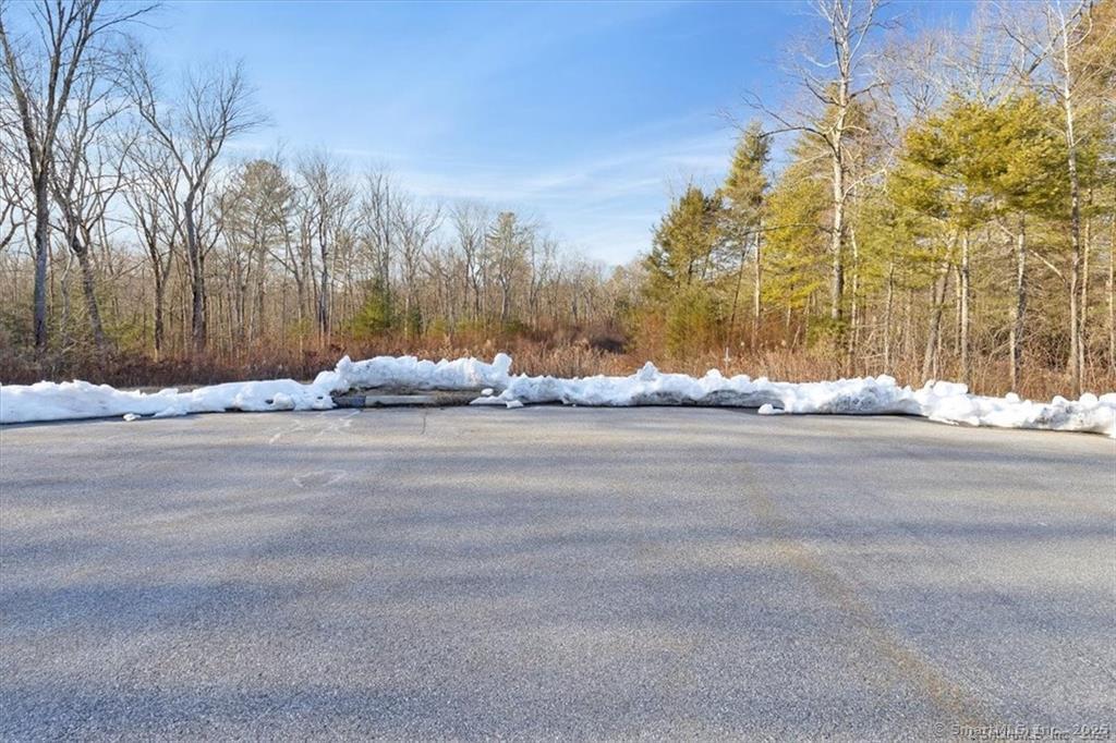 42 Fox Hunt Way, Harwinton, Connecticut image 6