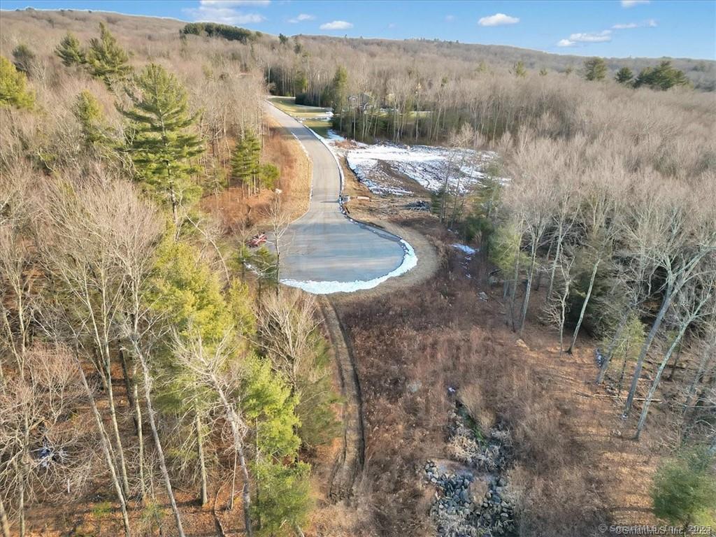 42 Fox Hunt Way, Harwinton, Connecticut image 8
