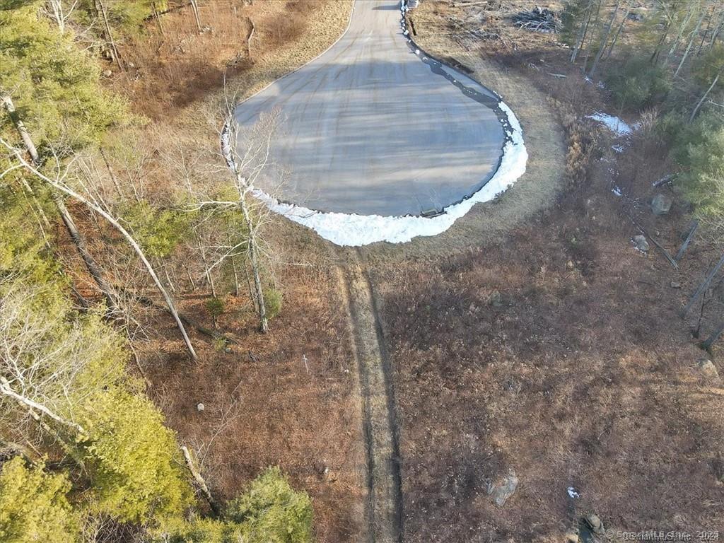 42 Fox Hunt Way, Harwinton, Connecticut image 5