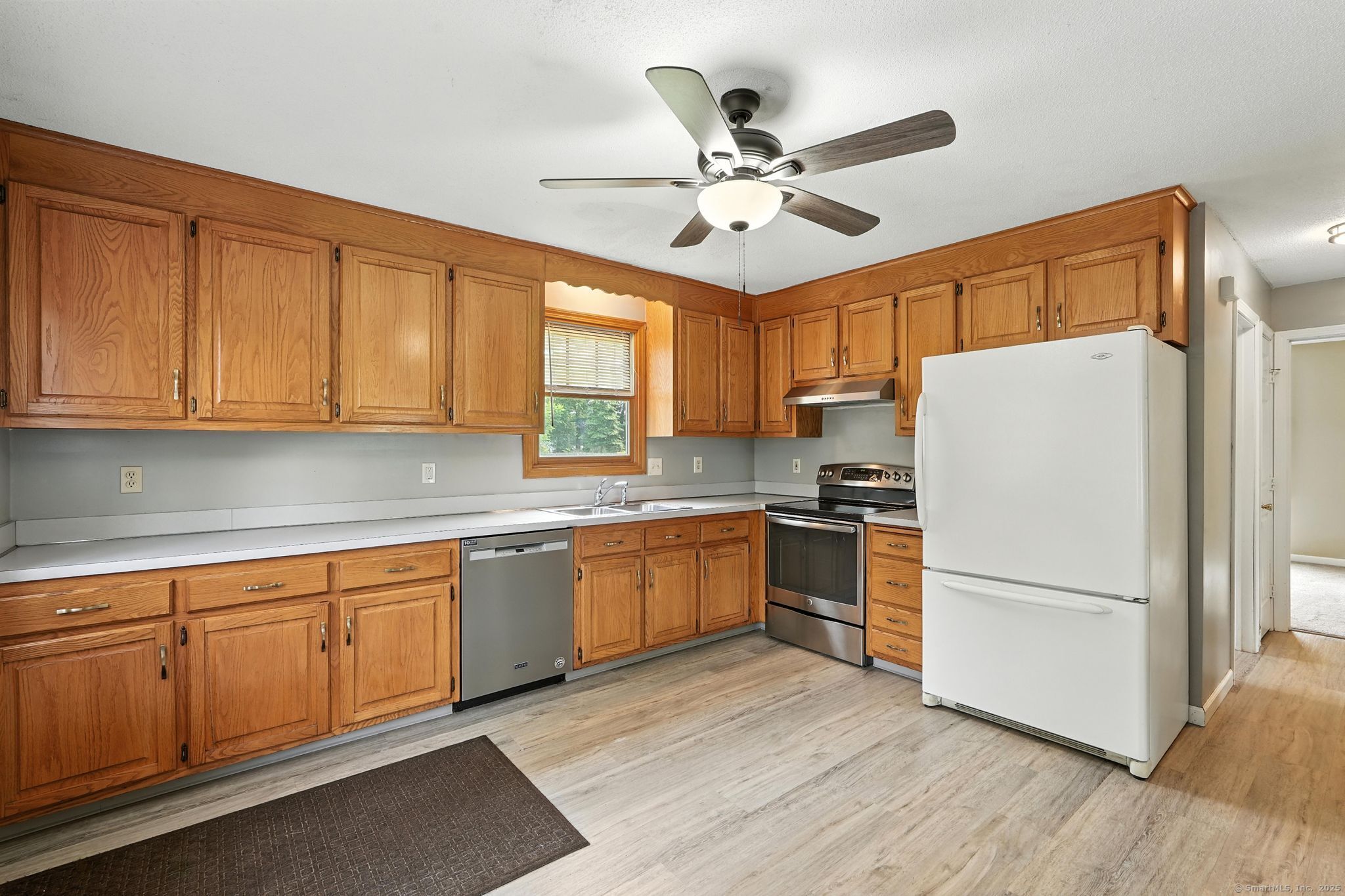 131 Raffia Road