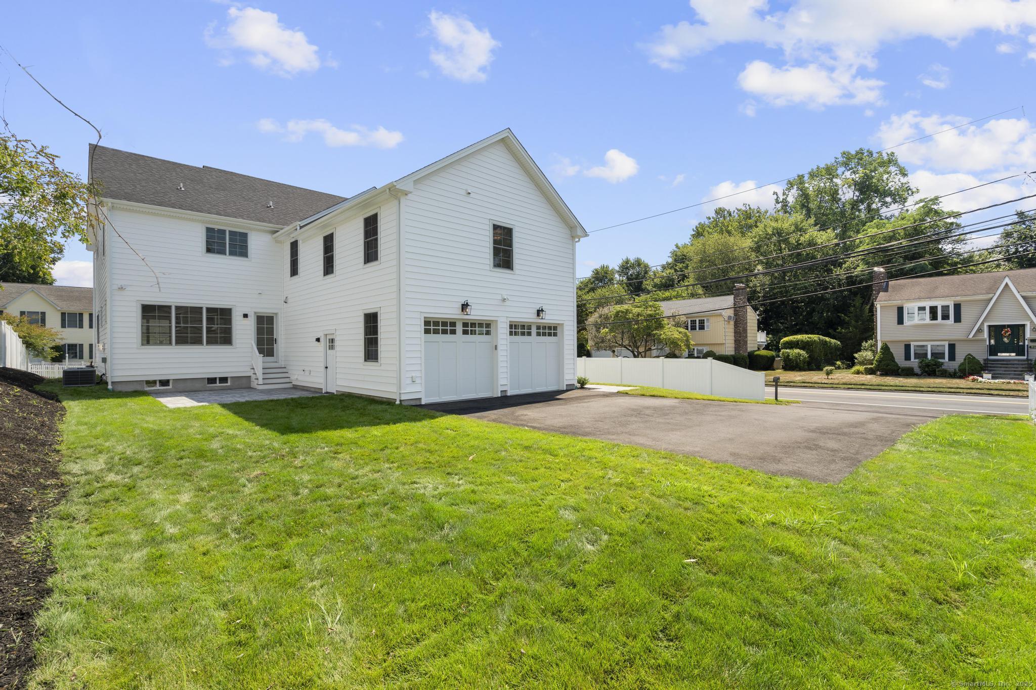 15 Barton Road