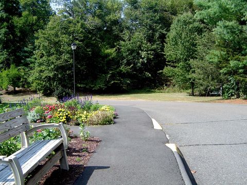 Tiny photo for 40 Firetown Road #APT 39, Simsbury, CT 06070 (MLS # 24136366)