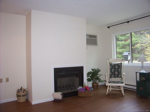 Tiny photo for 40 Firetown Road #APT 39, Simsbury, CT 06070 (MLS # 24136366)