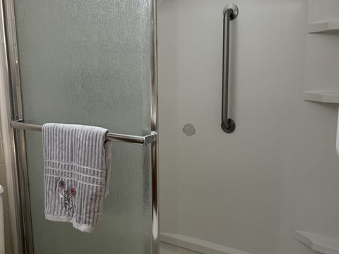 Tiny photo for 40 Firetown Road #APT 39, Simsbury, CT 06070 (MLS # 24136366)