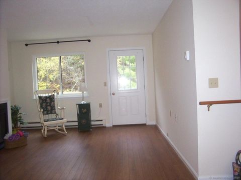 Tiny photo for 40 Firetown Road #APT 39, Simsbury, CT 06070 (MLS # 24136366)