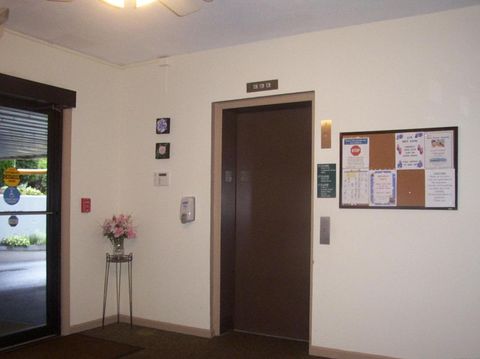 Tiny photo for 40 Firetown Road #APT 39, Simsbury, CT 06070 (MLS # 24136366)