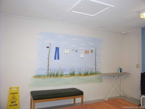 Tiny photo for 40 Firetown Road #APT 39, Simsbury, CT 06070 (MLS # 24136366)