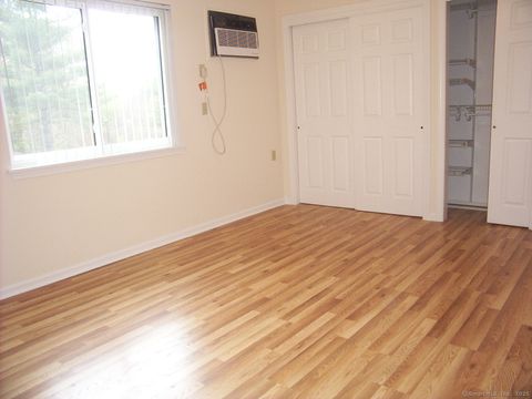 Tiny photo for 40 Firetown Road #APT 39, Simsbury, CT 06070 (MLS # 24136366)