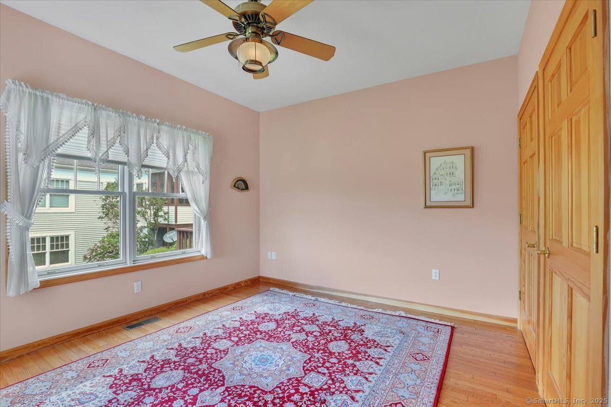 South Windsor, Connecticut 06074, United States, 2 Bedrooms Bedrooms, ,2 BathroomsBathrooms,Residential,Active,136131