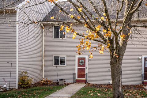 8 Mohawk Court Cromwell CT 06416