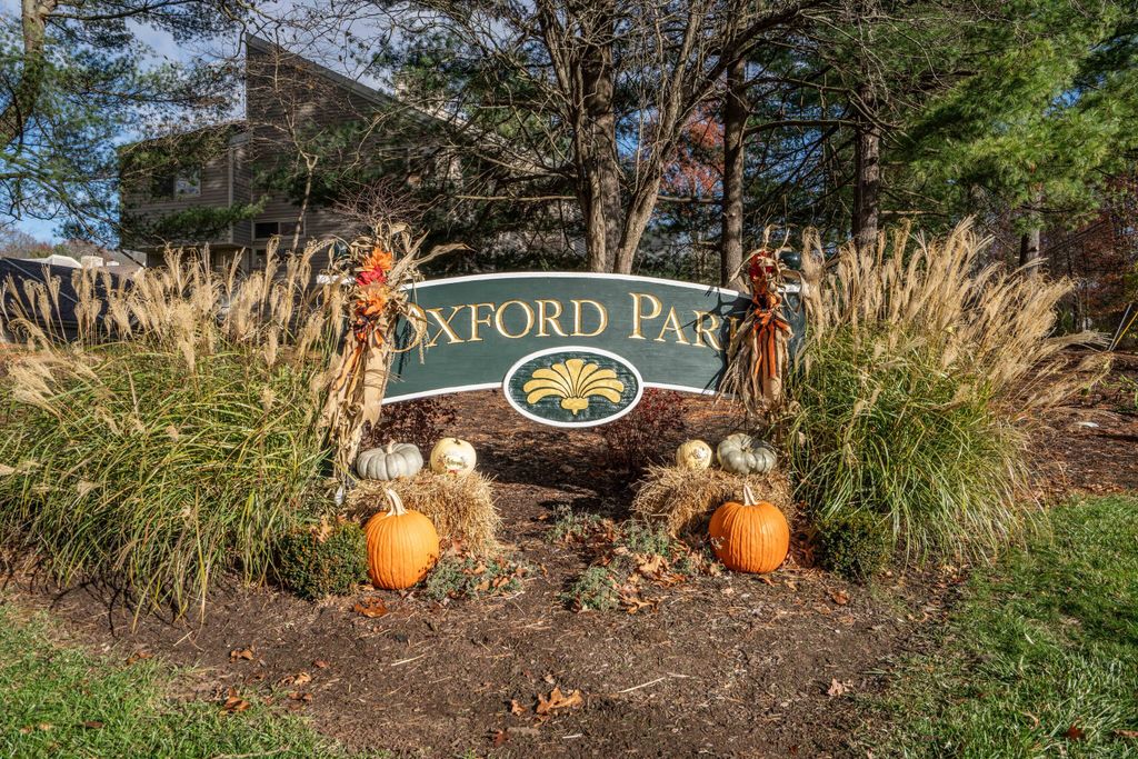 Photo of 8 Mohawk Court, Cromwell, CT 06416 (MLS # 24140819)