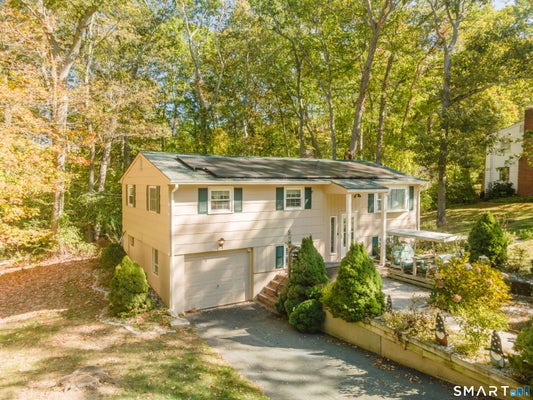 6 MARION DR, EAST LYME, CT 06333 - Image e8979657badaef89dcbeeaf7bb80bad7/1192104589