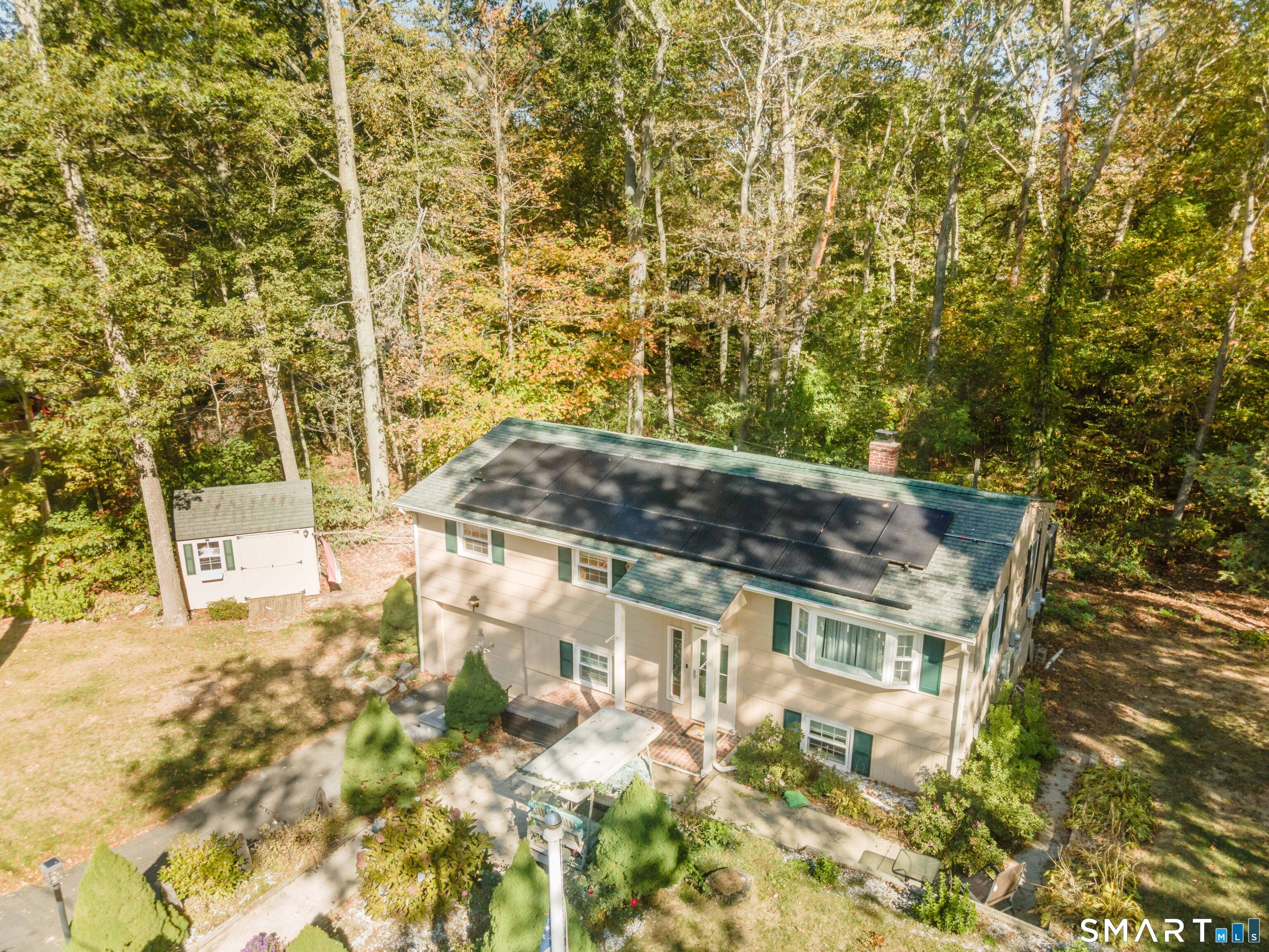 6 Marion Drive