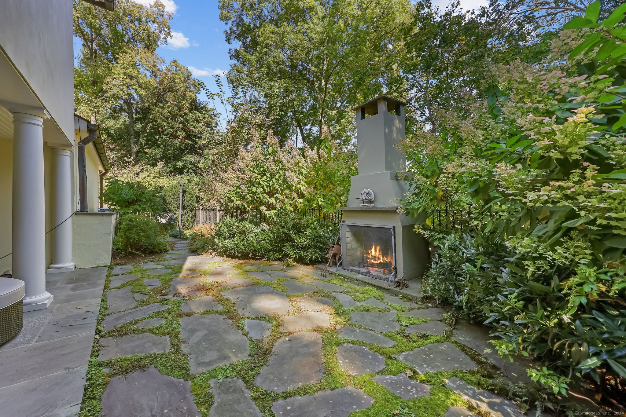 147 Old Church Road, Greenwich, Connecticut image 35