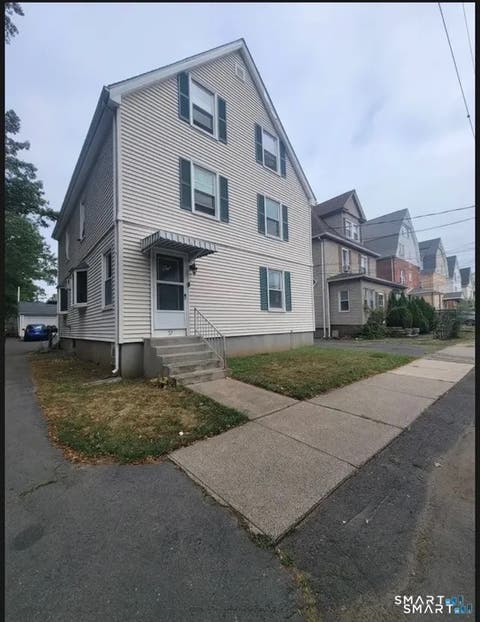 Photo of 37 Wakefield Court, New Britain, CT 06053 (MLS # 24201521)