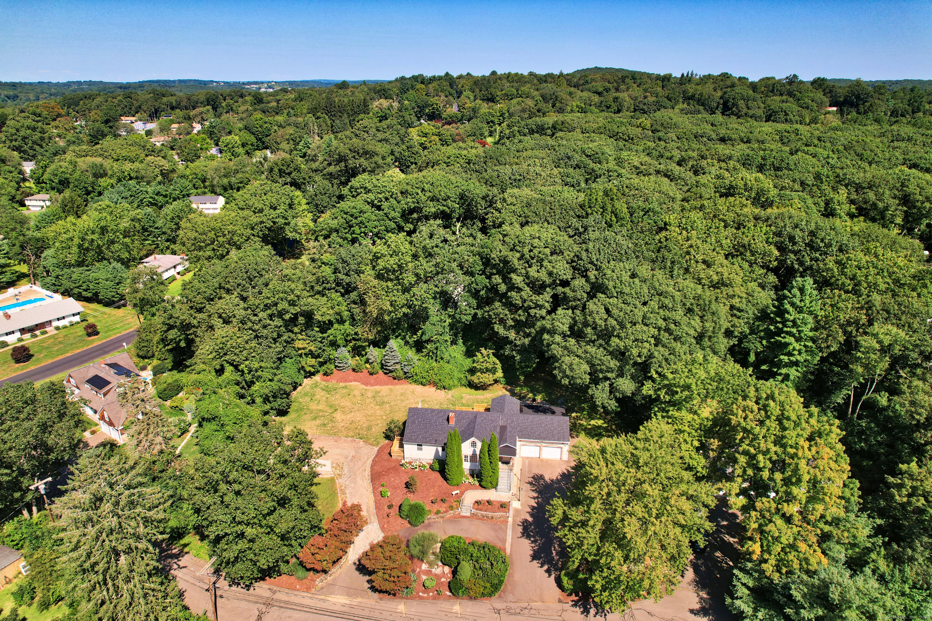36 Aveline Avenue, Middlebury, Connecticut image 2
