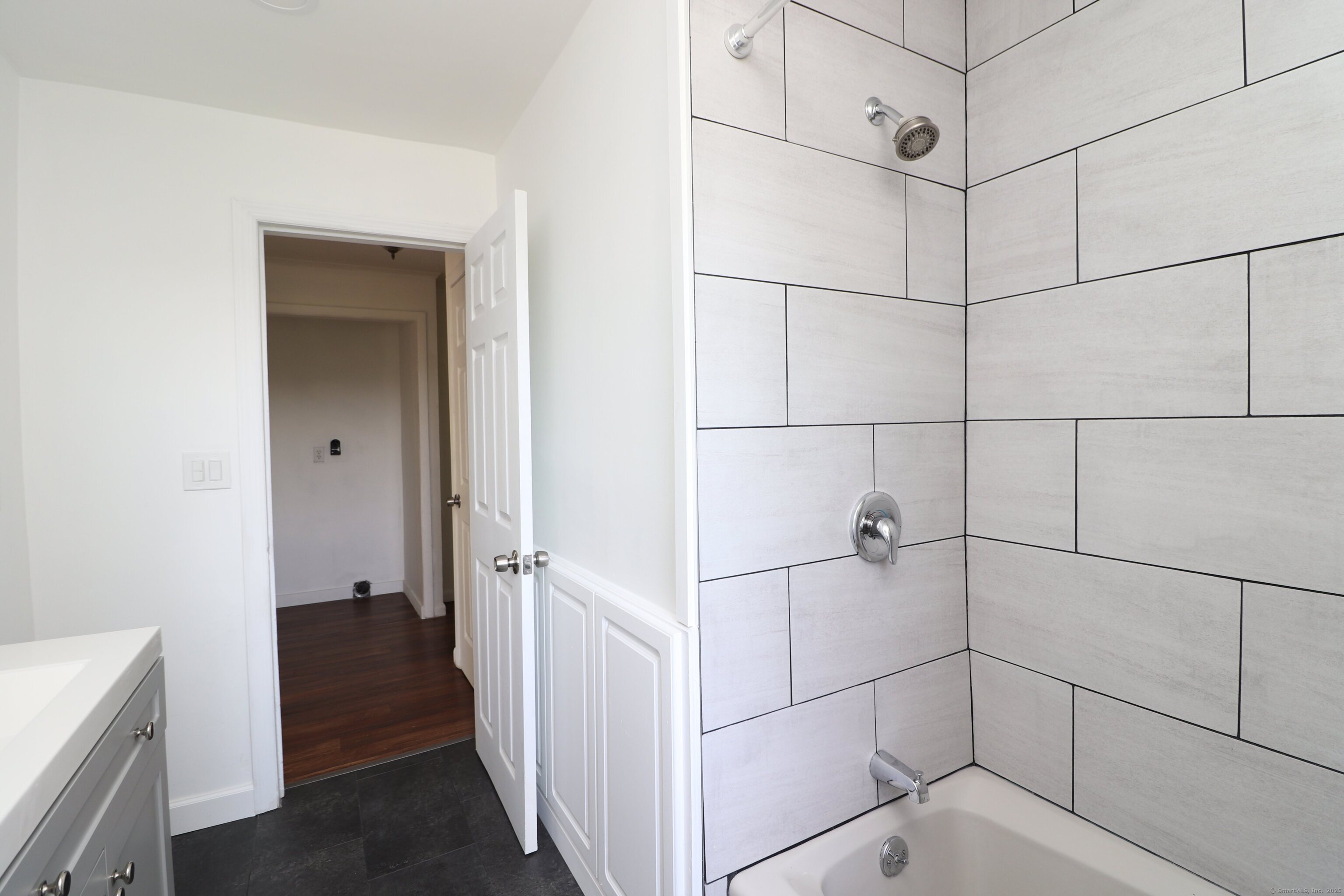 36 Aveline Avenue, Middlebury, Connecticut image 8